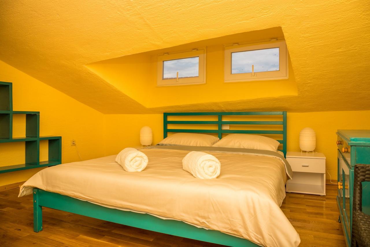 Car Apartments Crikvenica Exterior foto